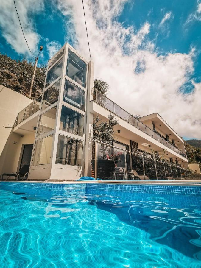 Guesthouse-Theview (Adults Only) Ribeira Brava Exterior photo