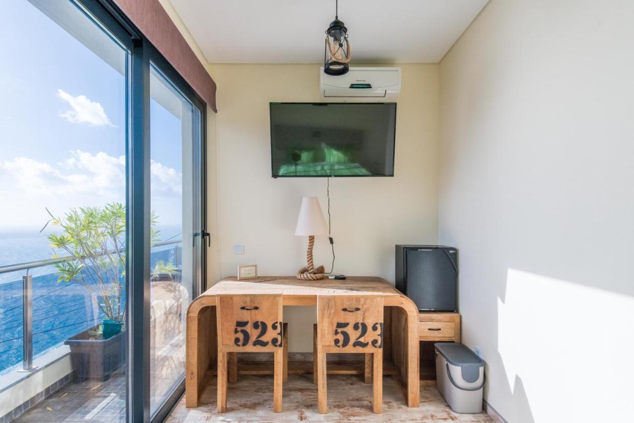 Guesthouse-Theview (Adults Only) Ribeira Brava Exterior photo
