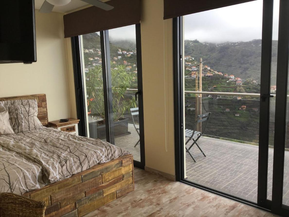 Guesthouse-Theview (Adults Only) Ribeira Brava Exterior photo