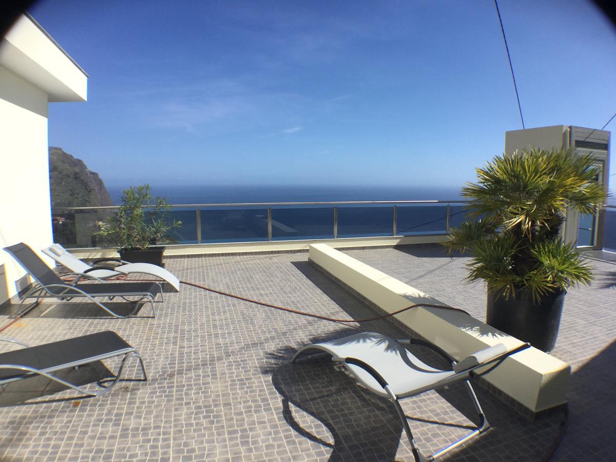 Guesthouse-Theview (Adults Only) Ribeira Brava Exterior photo