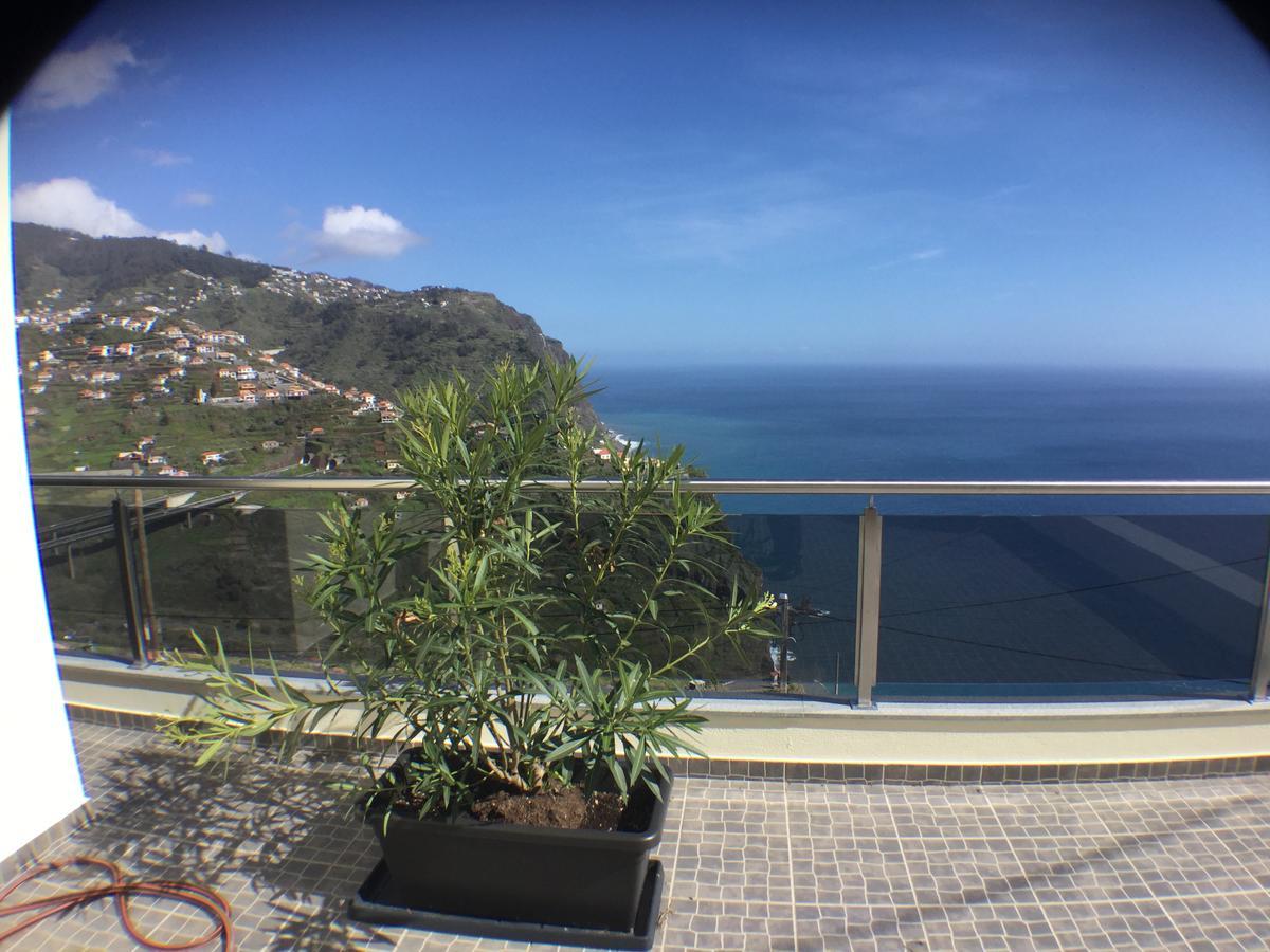 Guesthouse-Theview (Adults Only) Ribeira Brava Exterior photo