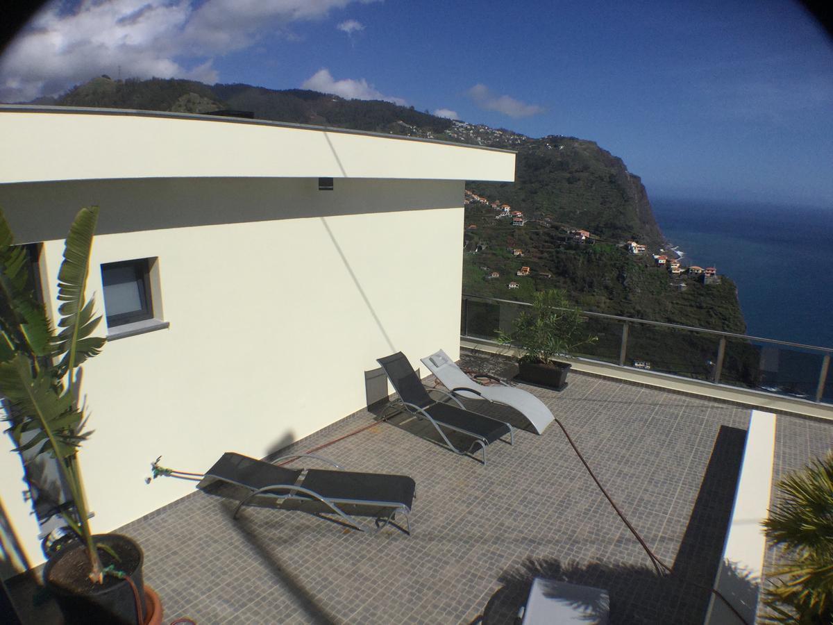 Guesthouse-Theview (Adults Only) Ribeira Brava Exterior photo