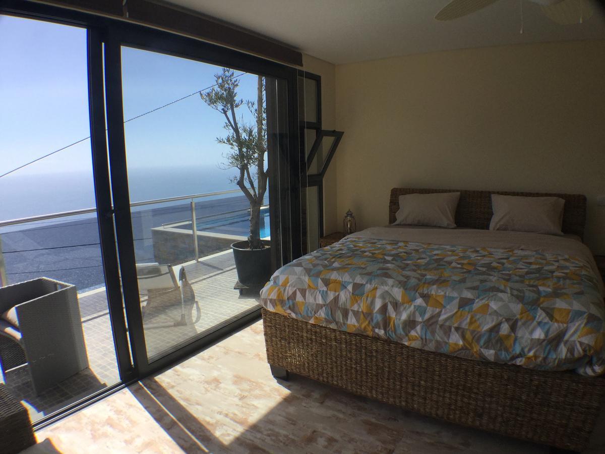 Guesthouse-Theview (Adults Only) Ribeira Brava Exterior photo