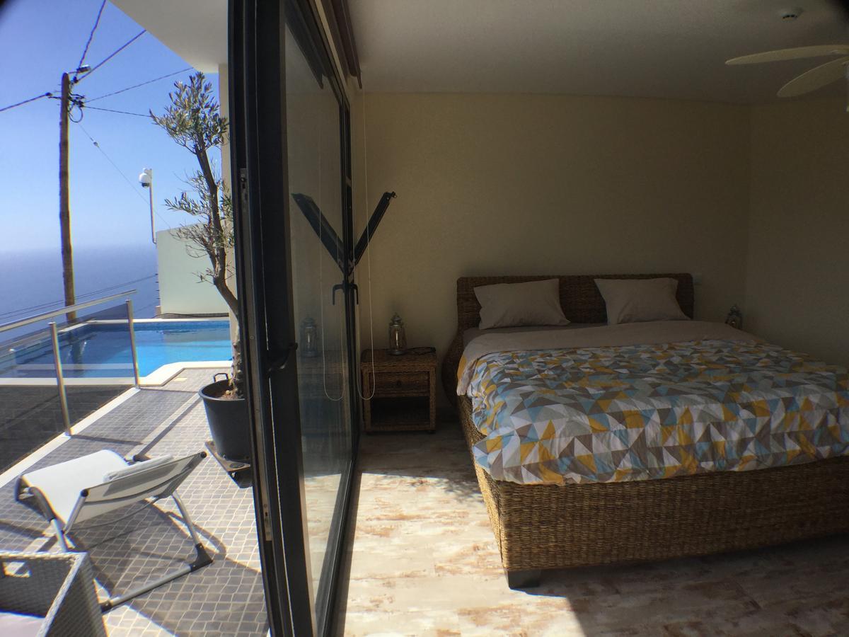 Guesthouse-Theview (Adults Only) Ribeira Brava Exterior photo