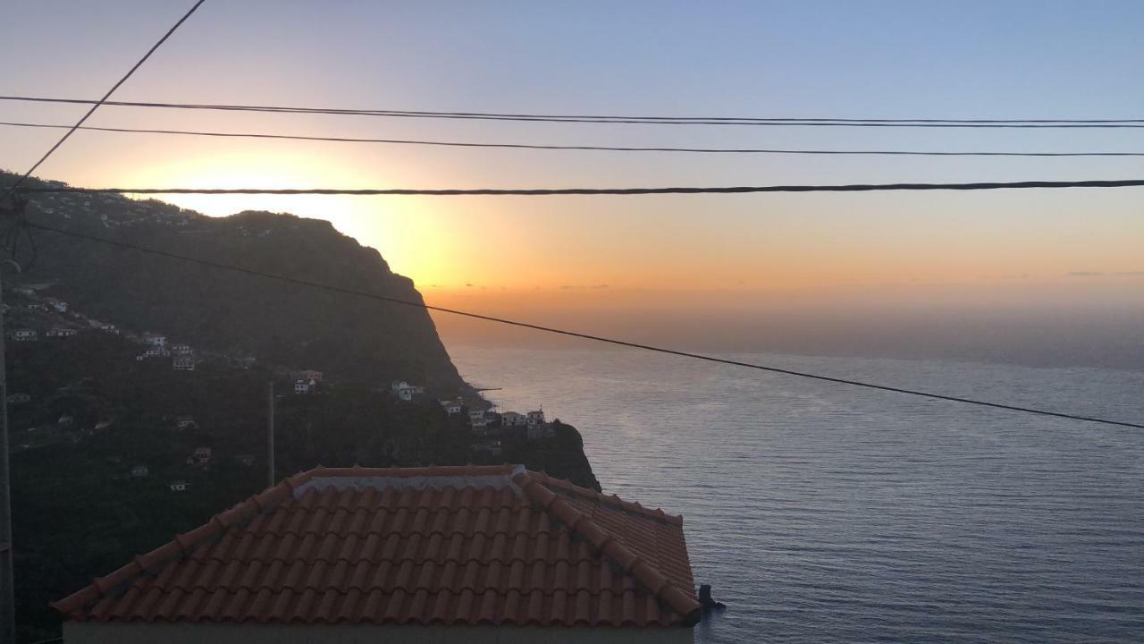 Guesthouse-Theview (Adults Only) Ribeira Brava Exterior photo
