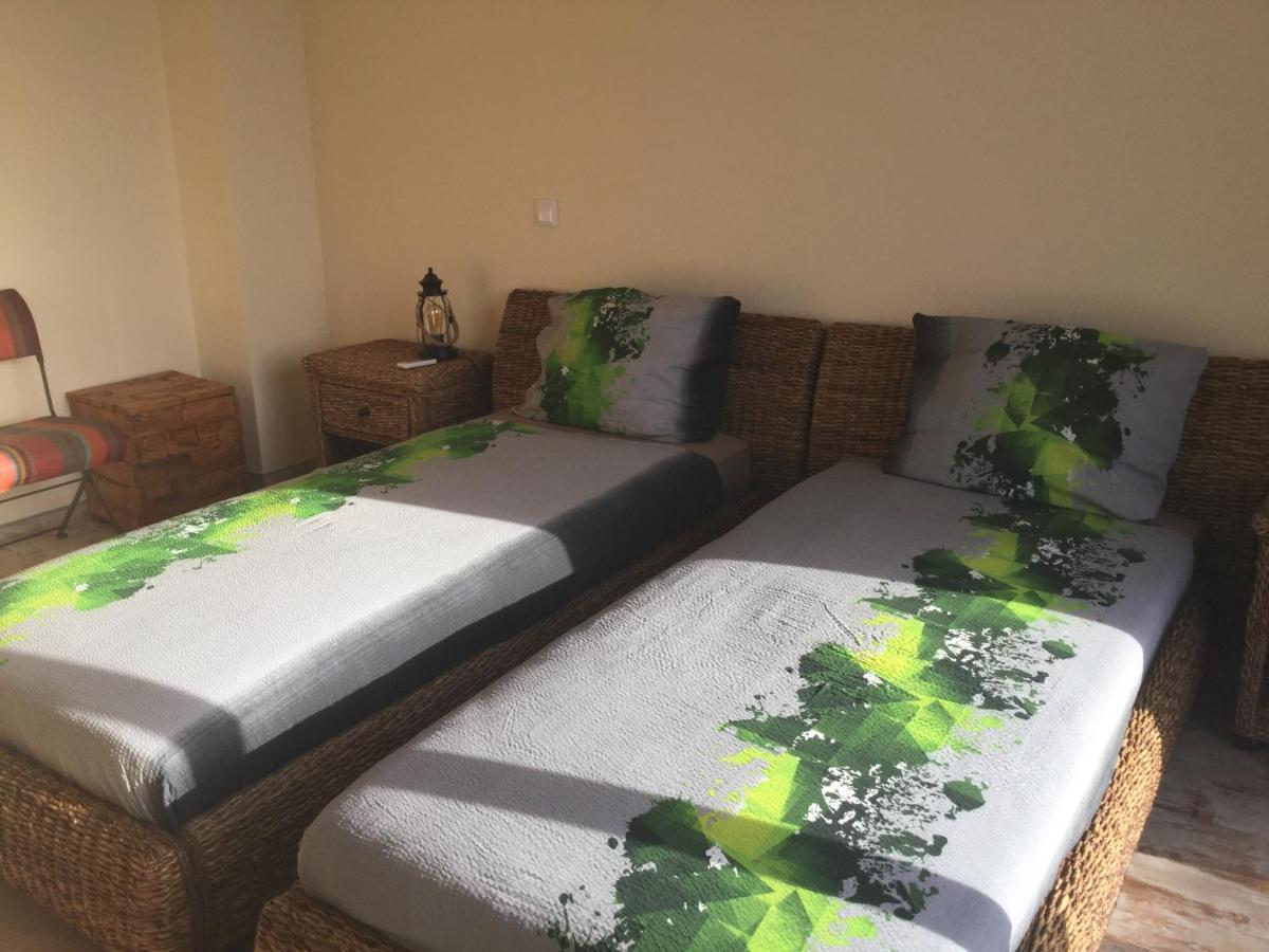 Guesthouse-Theview (Adults Only) Ribeira Brava Exterior photo
